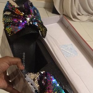 Size 9 Shoe For 15$